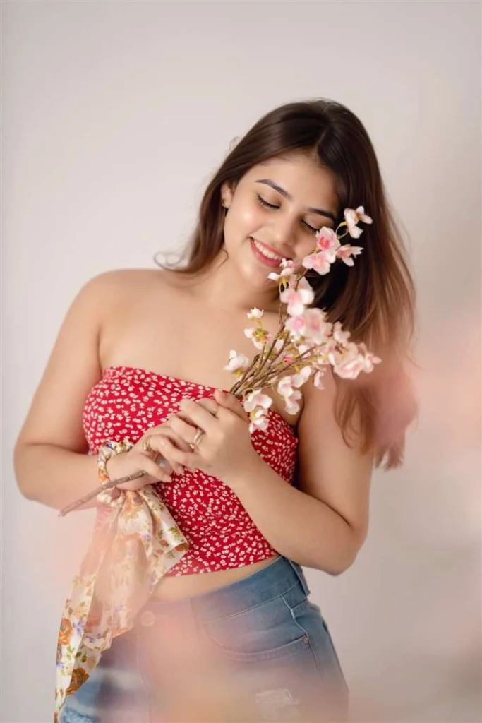 Bandhavi Sridhar in hot51