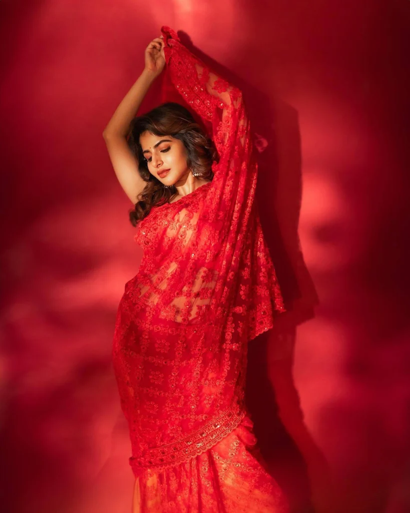 Iswarya Menon in hot51