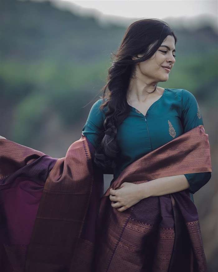 Sanjana k In Hot51