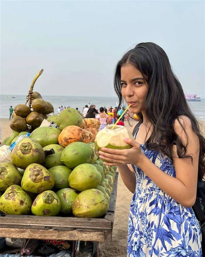 You are currently viewing Beautiful Vanshika Taparia Captivating Photos on HOT51