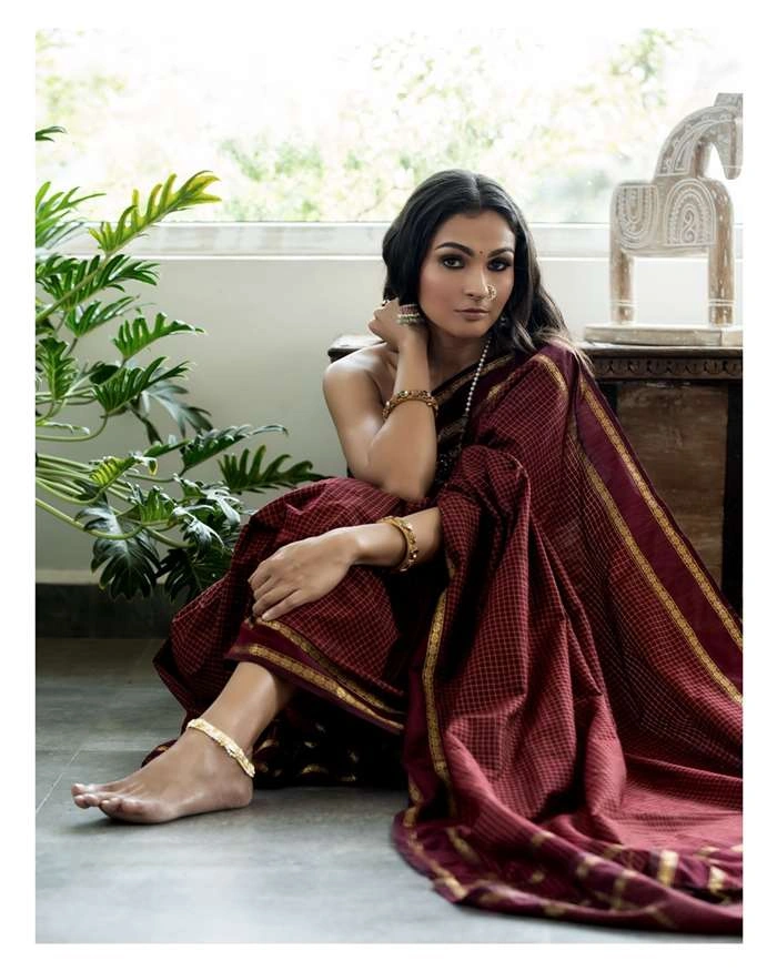 andrea-jeremiah in hot51 