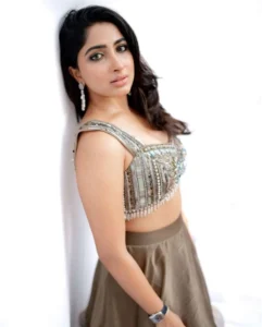 Read more about the article Stunning Sanya Iyer Photos Shine on HOT51 Live Stream
