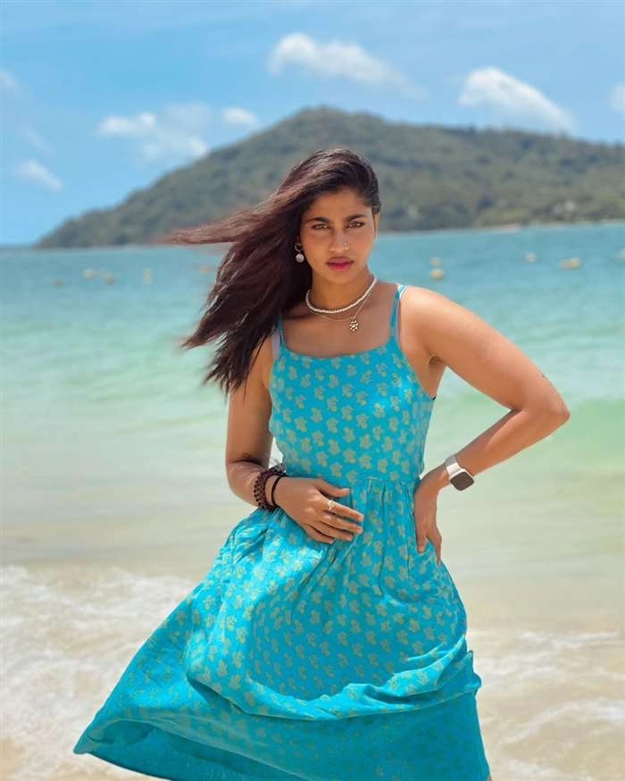 shivani-narayanan in hot51